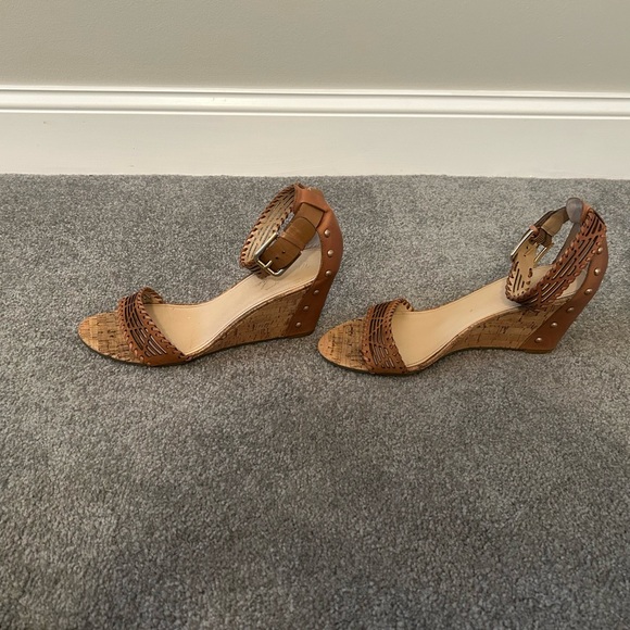 Marc Fisher Sandals - Picture 6 of 10
